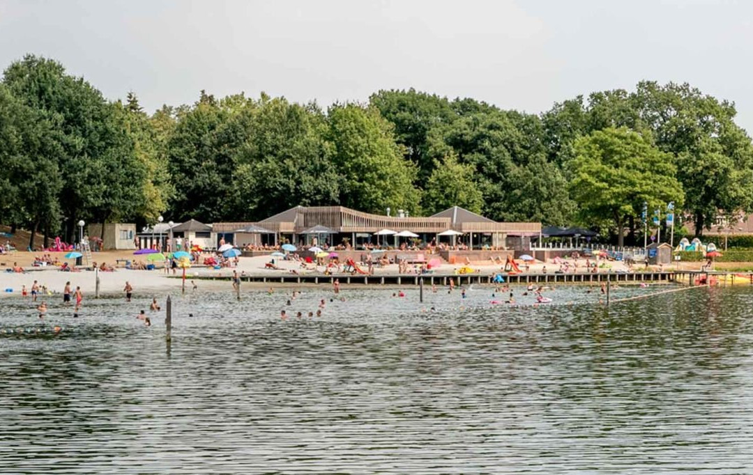 Laco Nuenen Strandbad景点图片