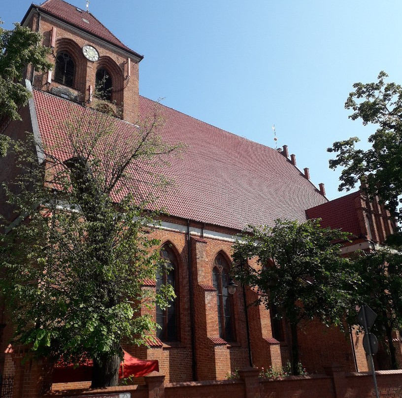 Koscioł sw. Apostołow Piotra i Pawła景点图片