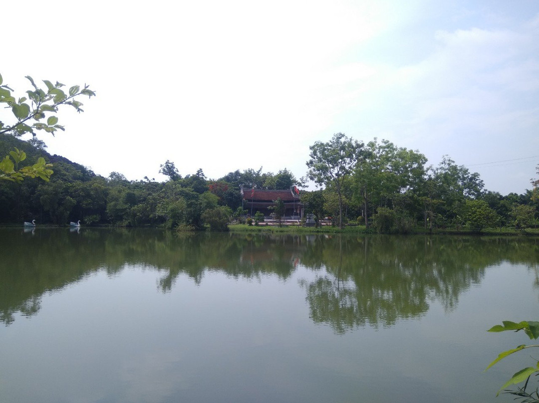 Den Dong Co景点图片