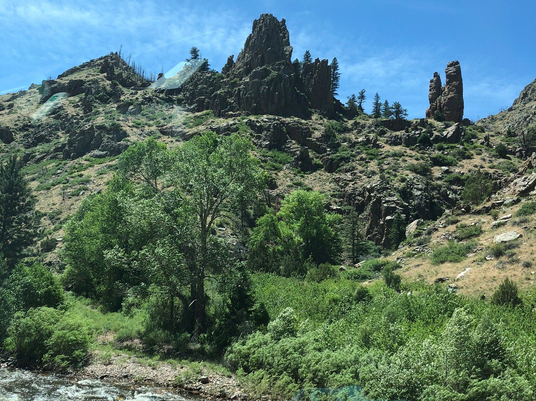 Cache La Poudre River景点图片