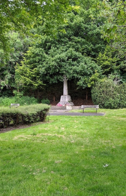 Bowling War Memorial-Bowling必去景点