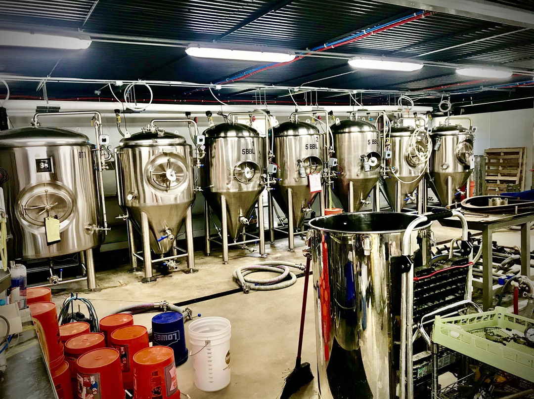 Airline Brewing Company景点图片