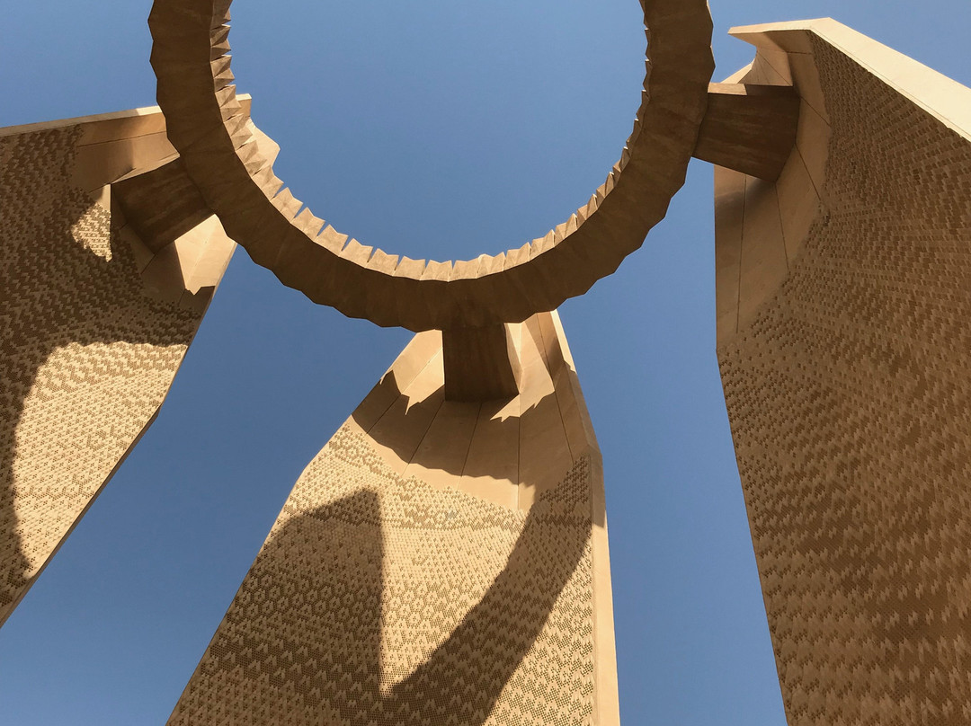 Aswan High Dam-亚斯文必去景点