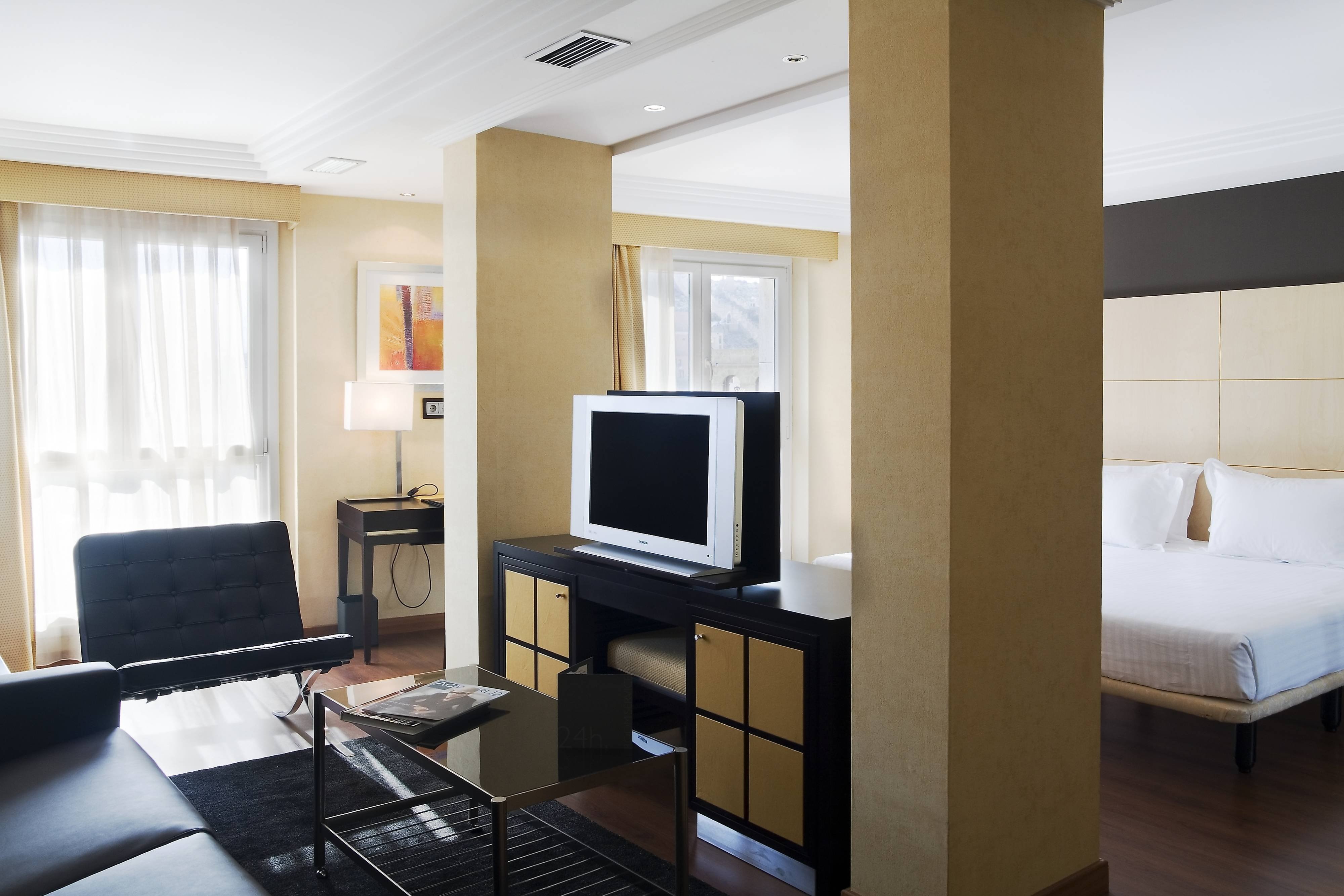 Ac Hotel Almeria-官方