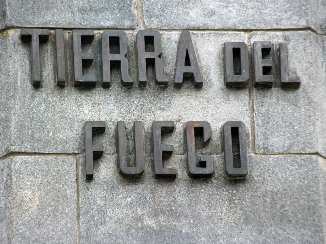 Monumento a Hernando de Magallanes景点图片