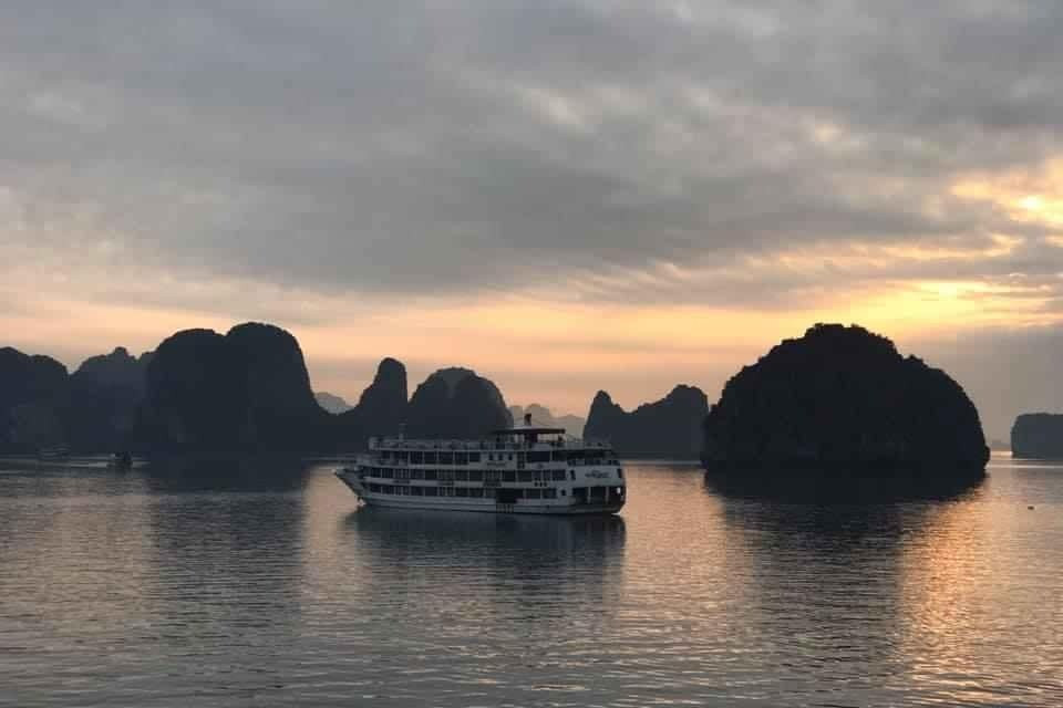 Andy Private Tours & shore Excursion-Ha Dong必去景点