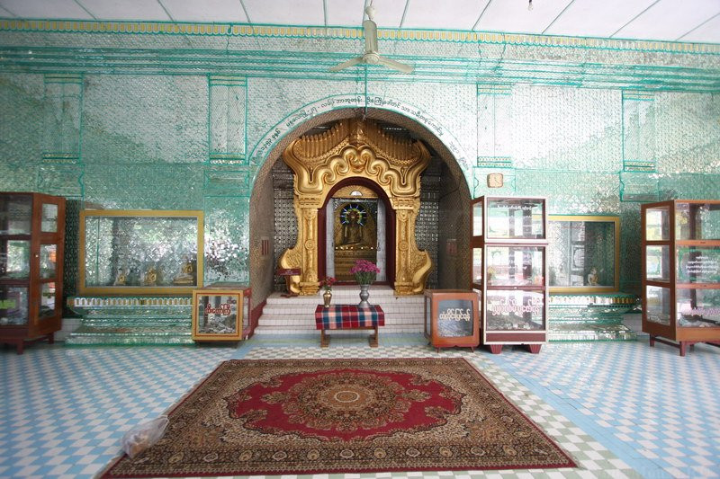 Kaunghmudaw Pagoda-Sagaing必去景点