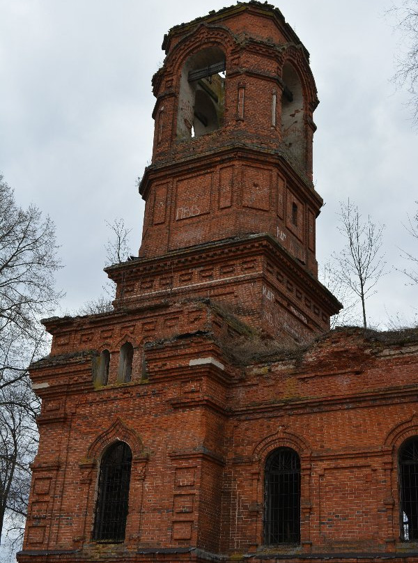 Nikolaya Chudotvortsa Church-Porech'ye必去景点