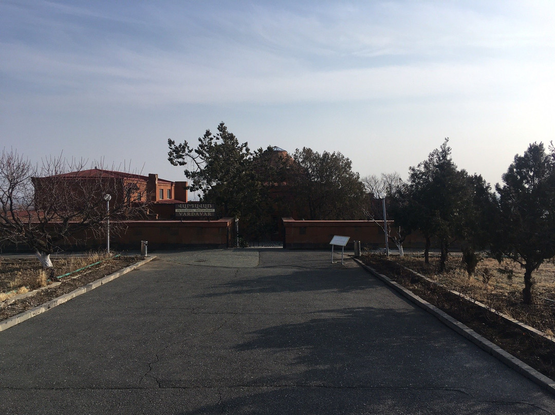 Sardarapat Memorial景点图片