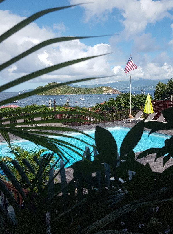 Les Petits Saints主图