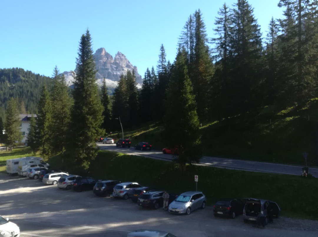 Albergo Dolomiti Des Alpes主图
