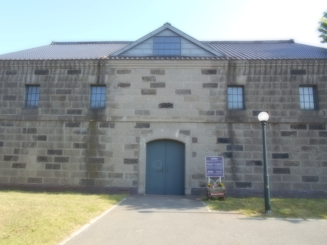 Former Nippon Sekiyu Warehouse-小樽市必去景点