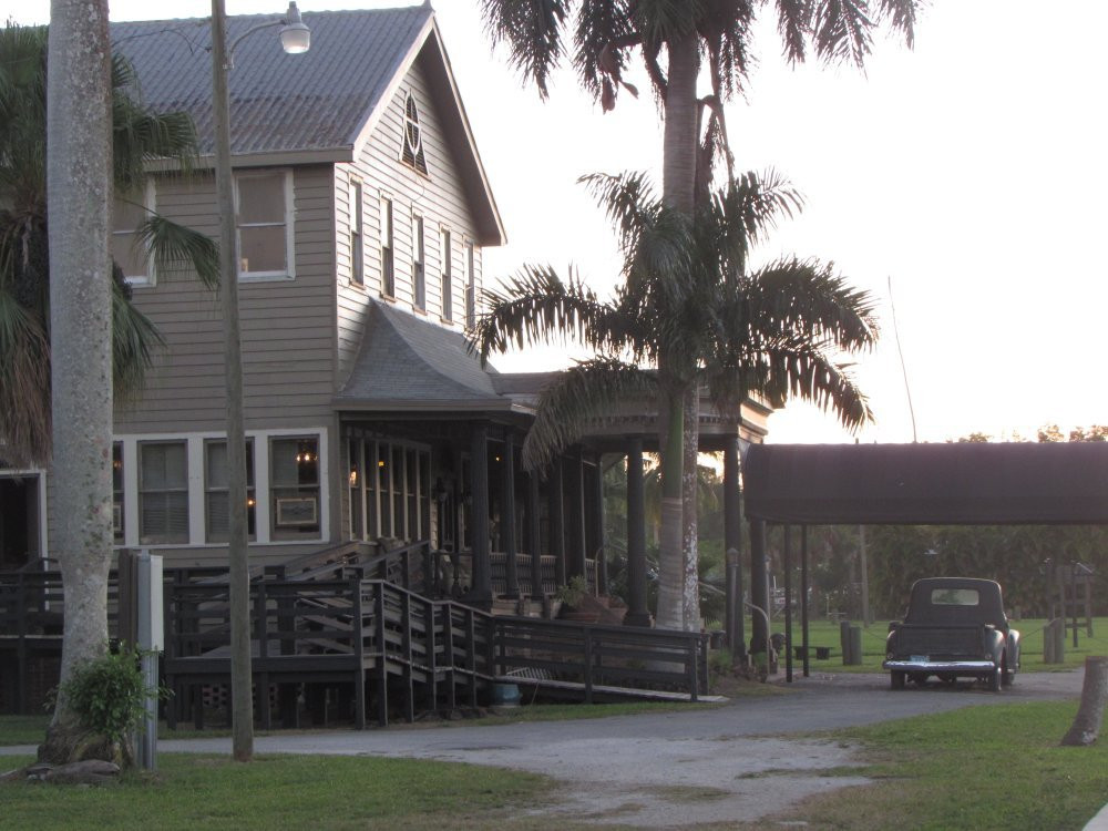 Rod and Gun Club主图