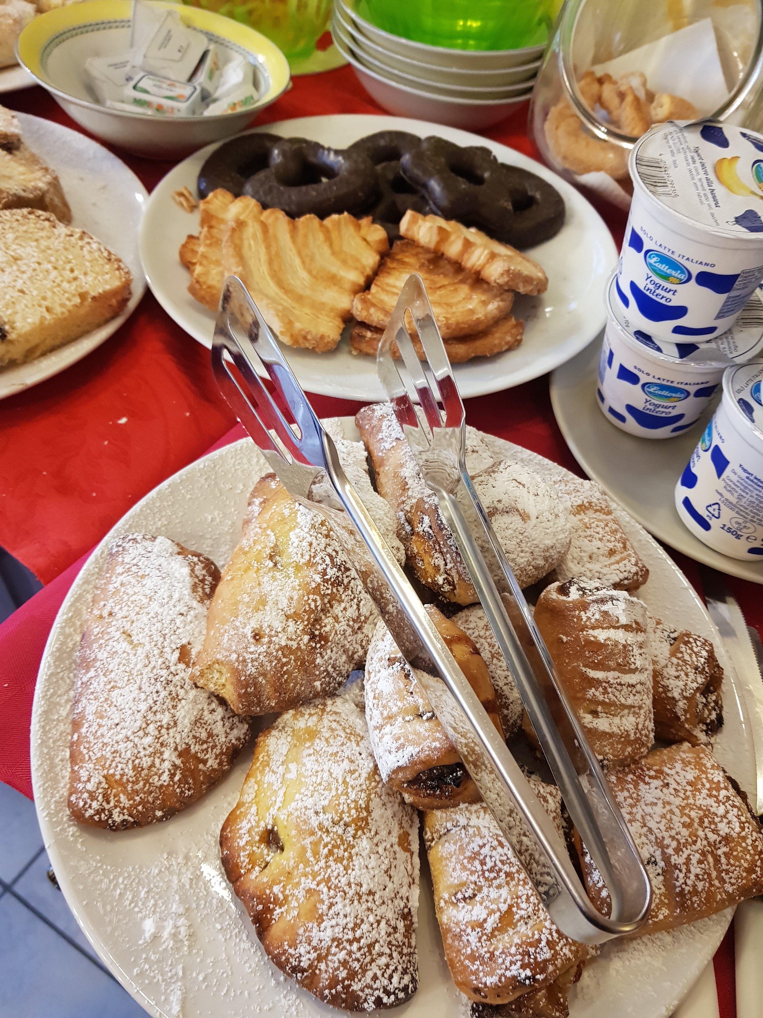 B&B L'Isola di CaSa-餐饮