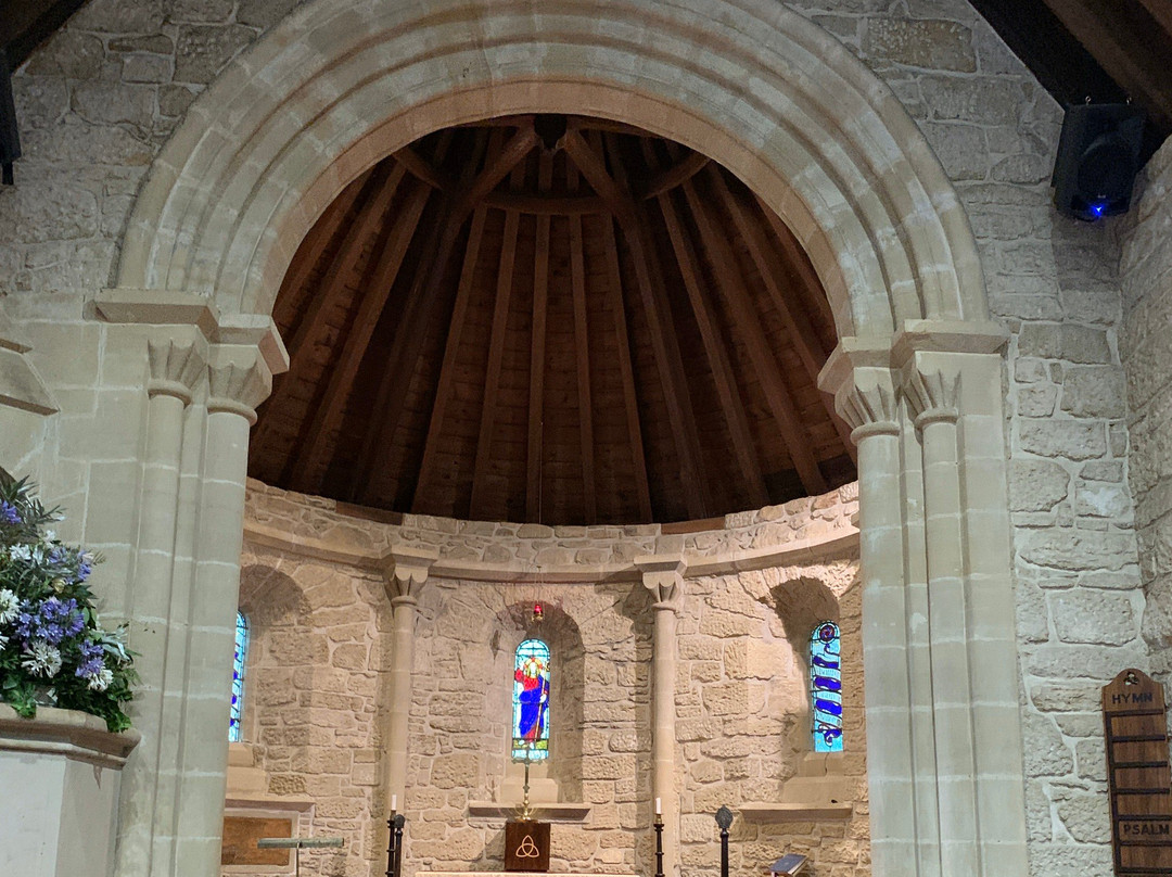 Holy Trinity Church-克尼斯纳必去景点