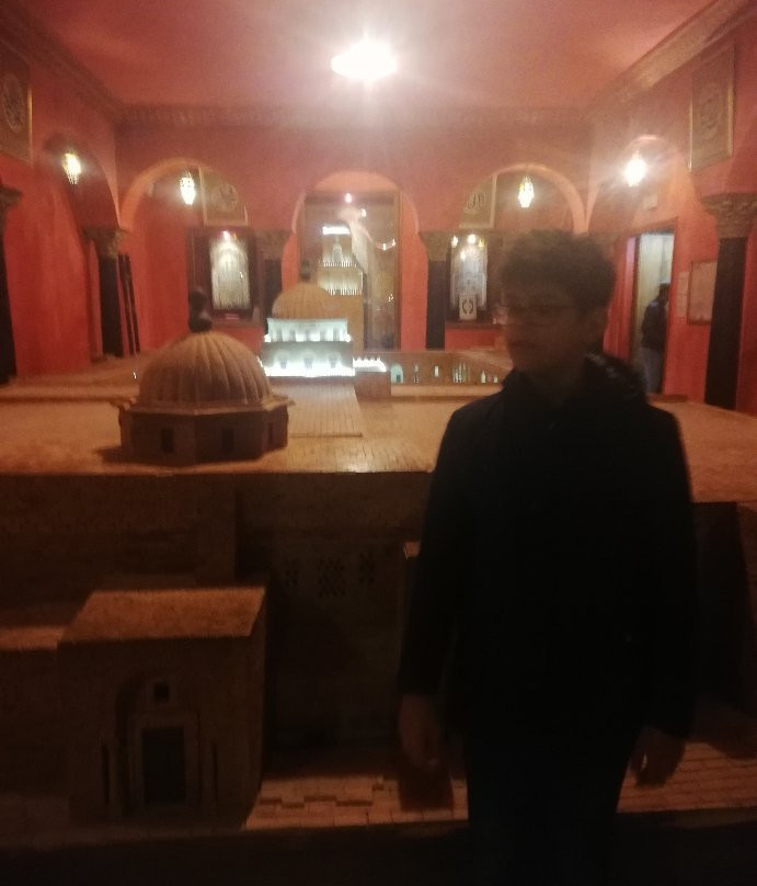 Chak Wak-吐泽尔必去景点