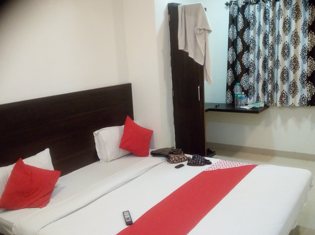 OYO 19622 Hotel Morya主图