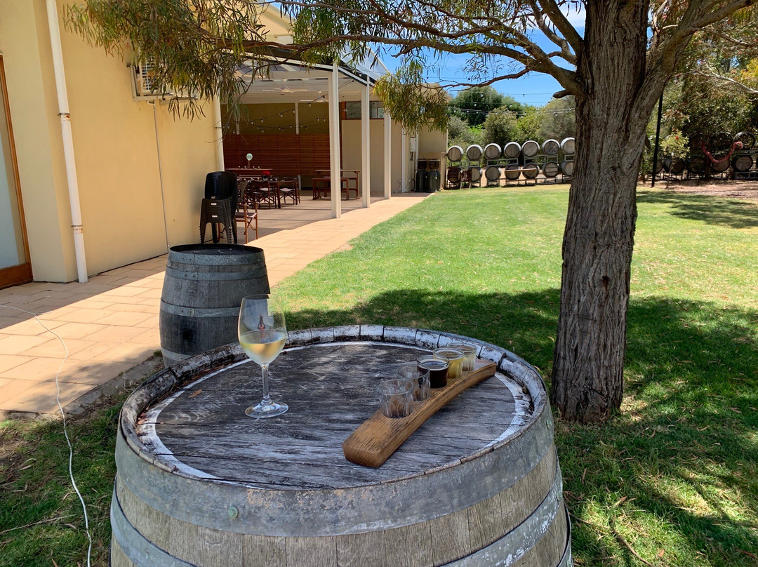 Ekhidna Wines McLaren Vale Cellar Door景点图片