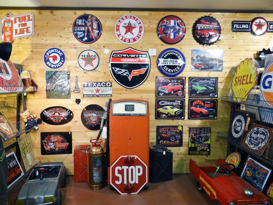 White Post Auto Museum-Tappen必去景点