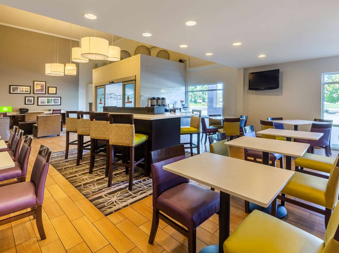 La Quinta Inn & Suites by Wyndham Spokane Valley主图