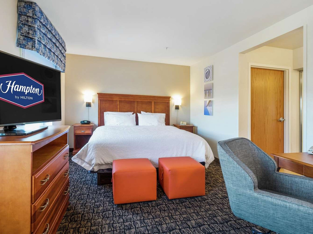 Hampton Inn & Suites Rockland主图