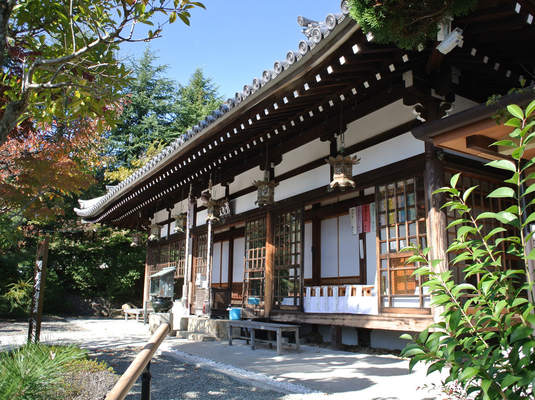 Takarazuka Shoten-宝冢市必去景点