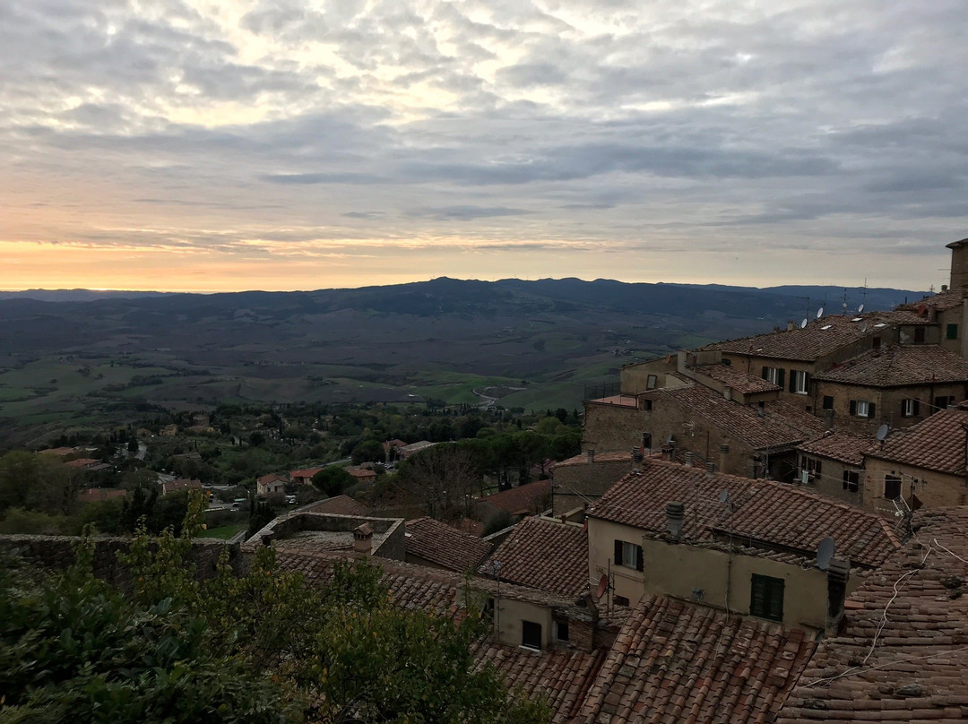 Volterra Walking Tour-沃尔泰拉必去景点