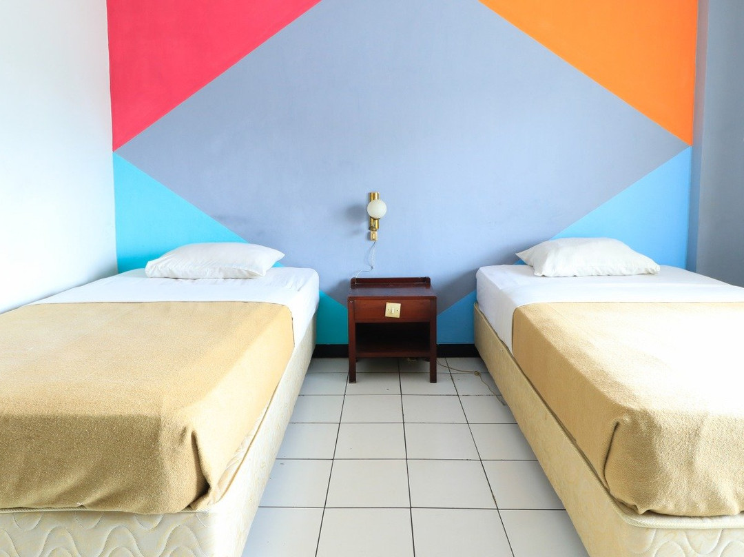 布迪曼饭店主图