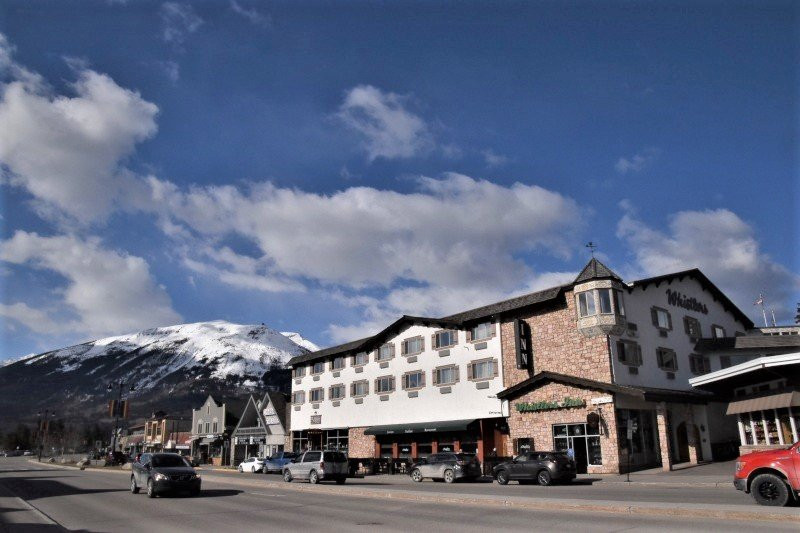 惠斯勒旅馆主图