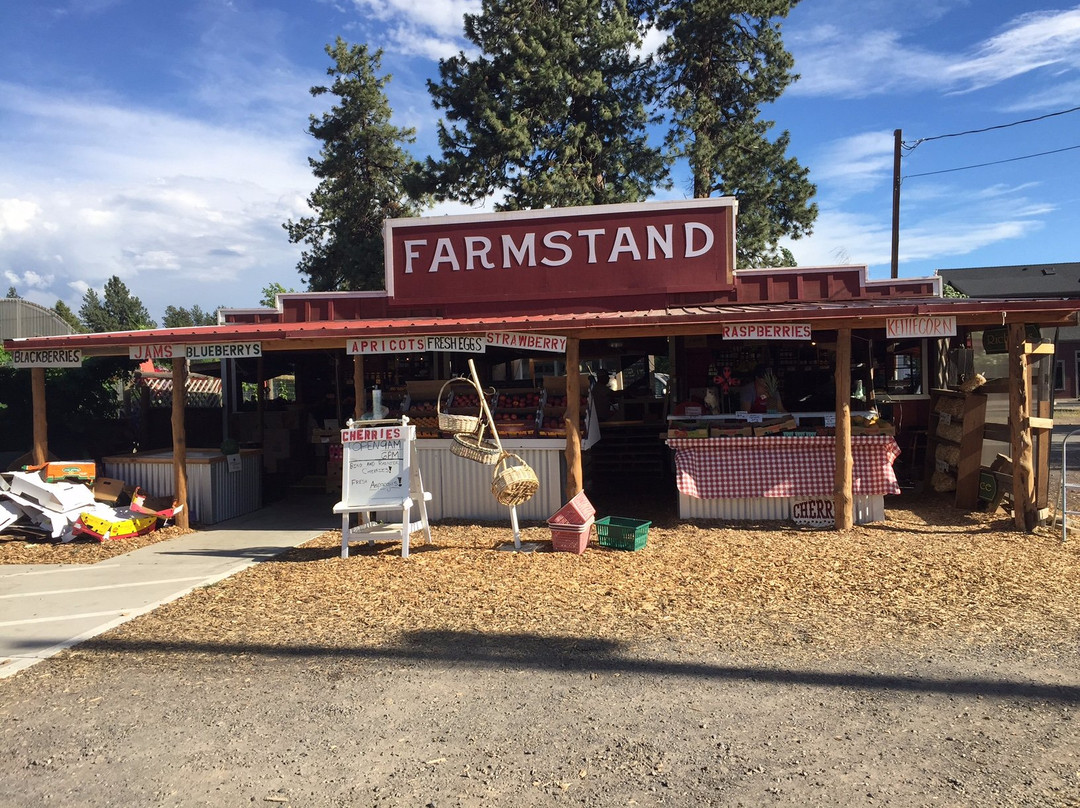 Richards Farmstand景点图片