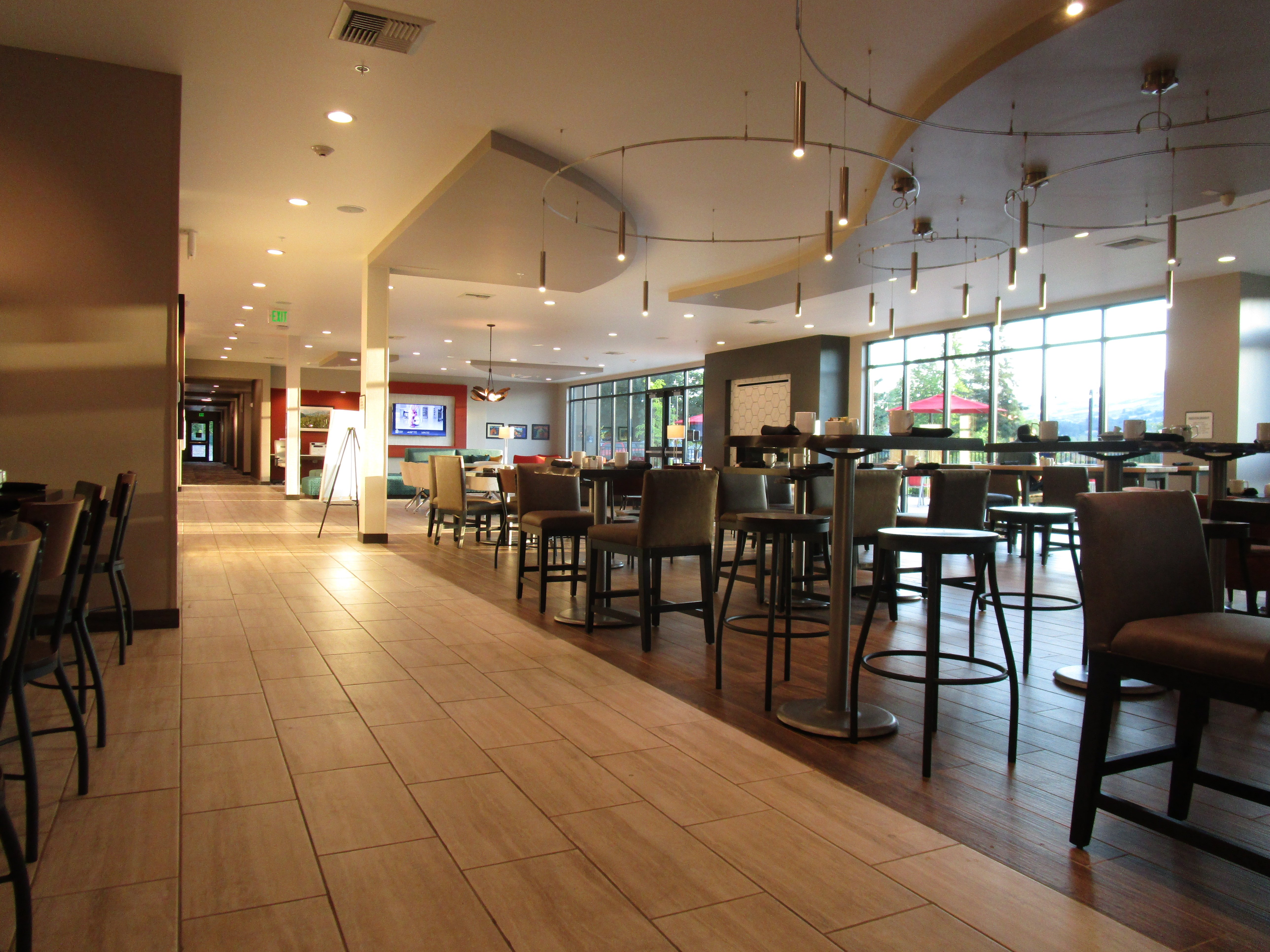 Hilton Garden Inn Wenatchee-浴室