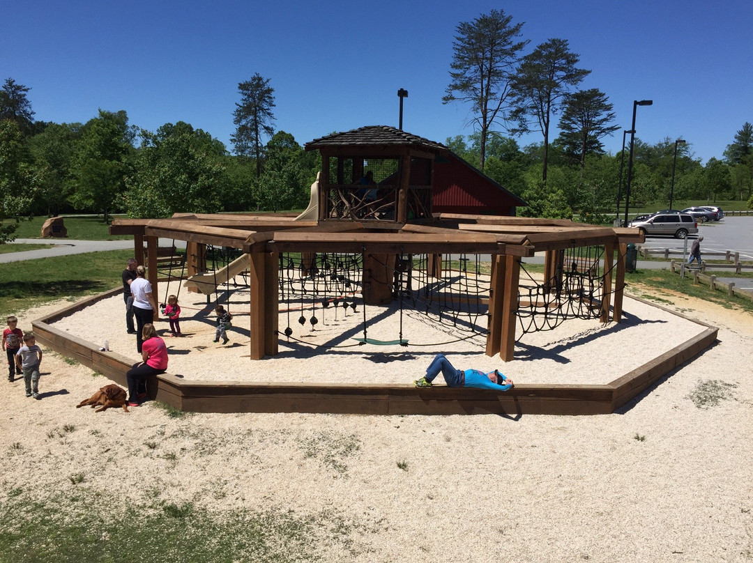 Catawba Meadows Park景点图片