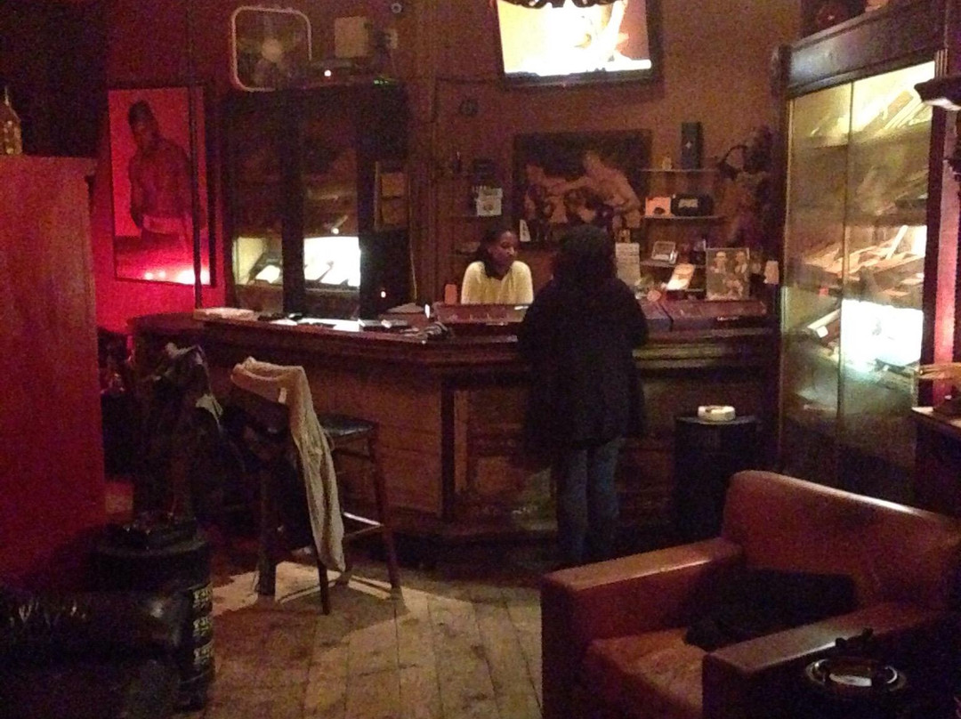 Diamante's Brooklyn Cigar Lounge景点图片