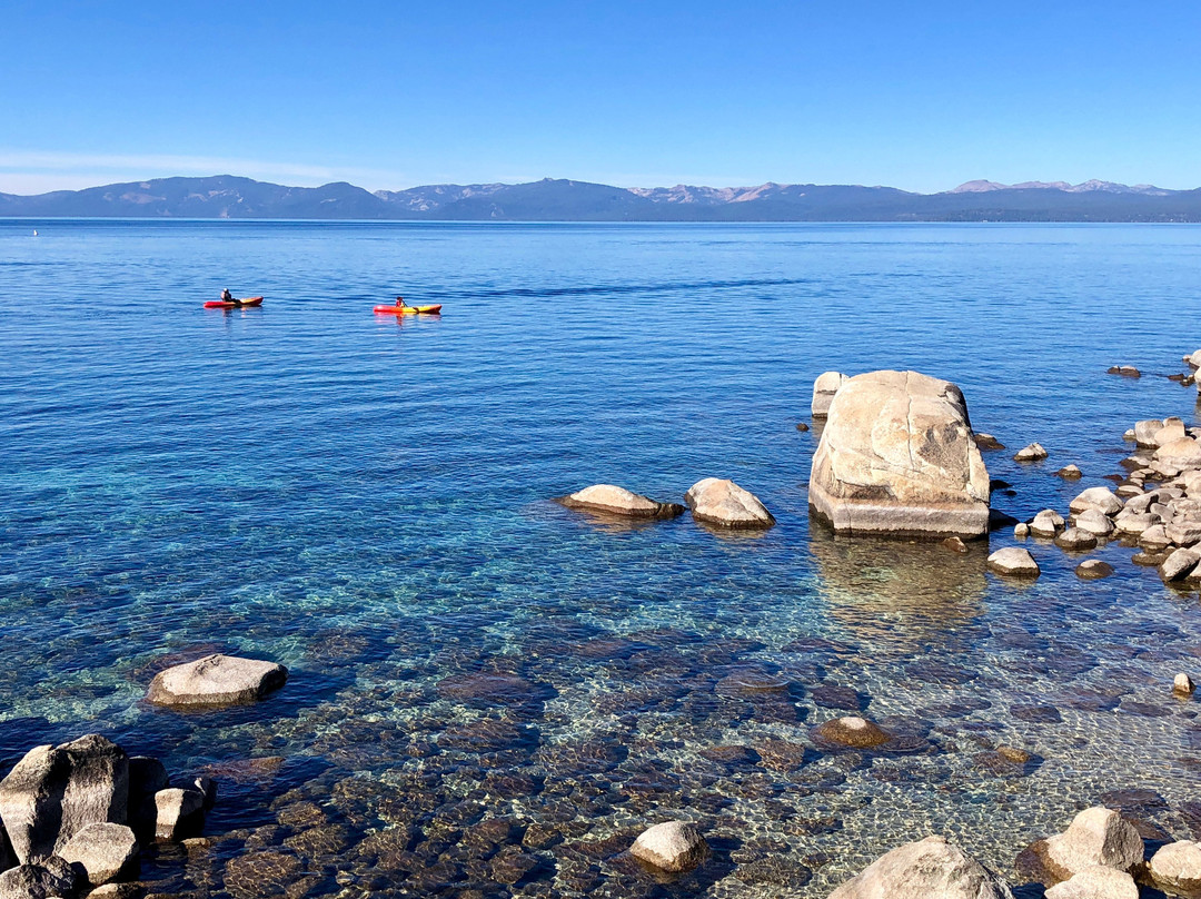 Sand Harbor Rentals Tours and Lessons-因克莱恩村必去景点