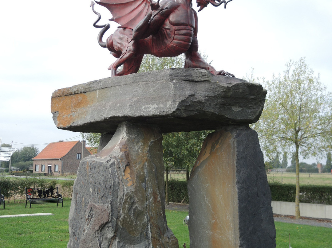 Welsh Memorial in Flanders Campaign景点图片