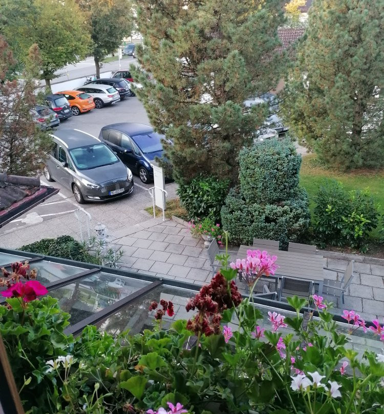 Hotel Wuermtaler Gaestehaus主图