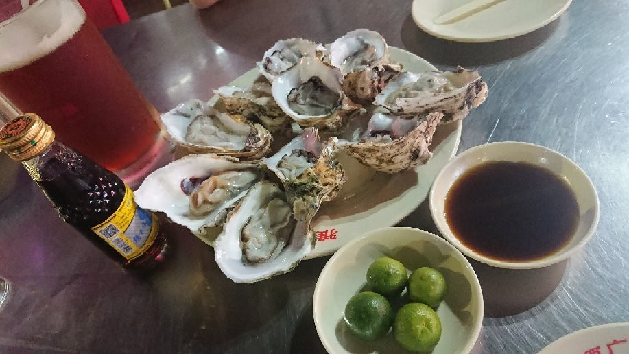 夏日美食广场-三亚市必去景点