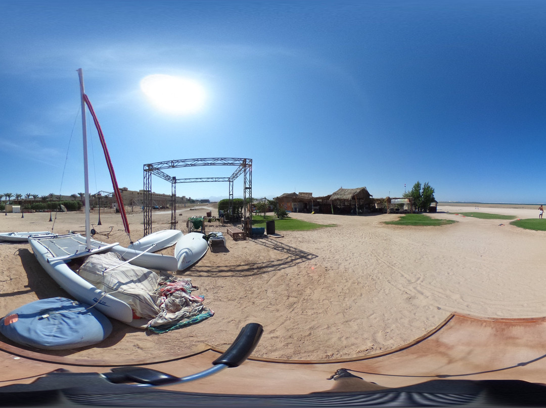 Abu Soma Riders Kitesurfing Center-索马湾必去景点