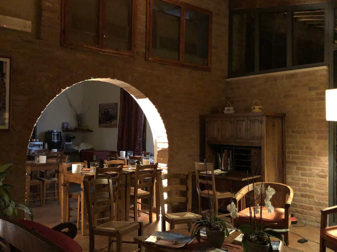 蒙尔狄古那酒店主图