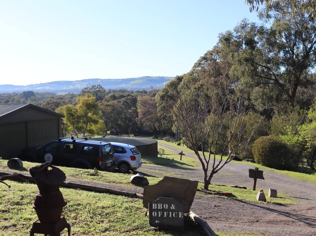 Karawatha Cottages主图