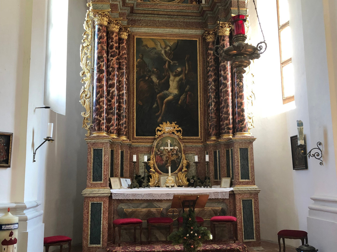 St. Bartholomew's Church景点图片