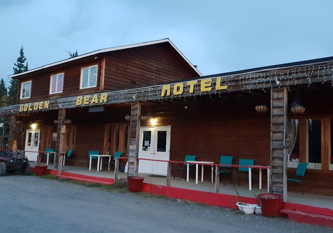 The Golden Bear主图