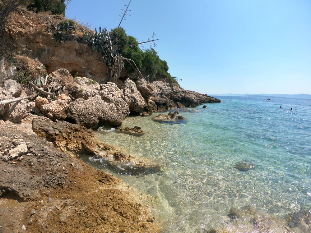 Murvica Beach景点图片