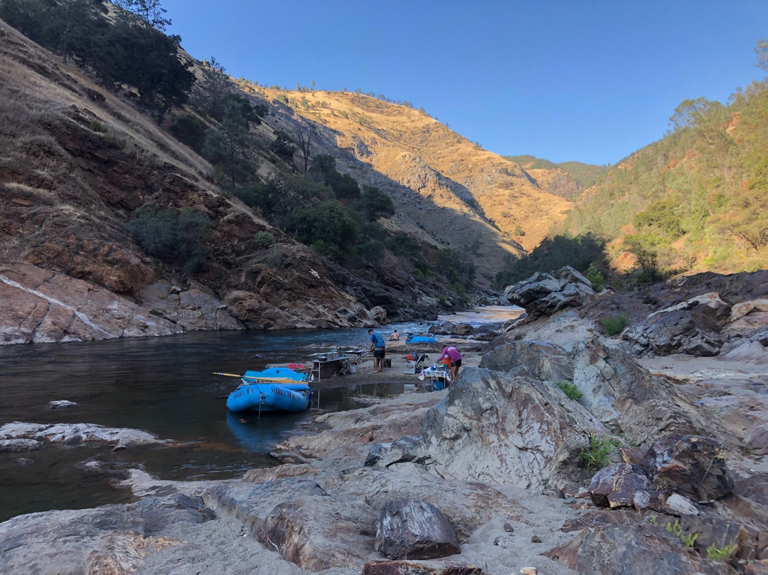 Sierra Mac River Trips景点图片