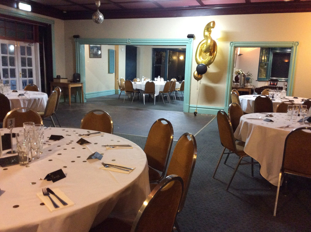 Alpine Hotel Warburton主图