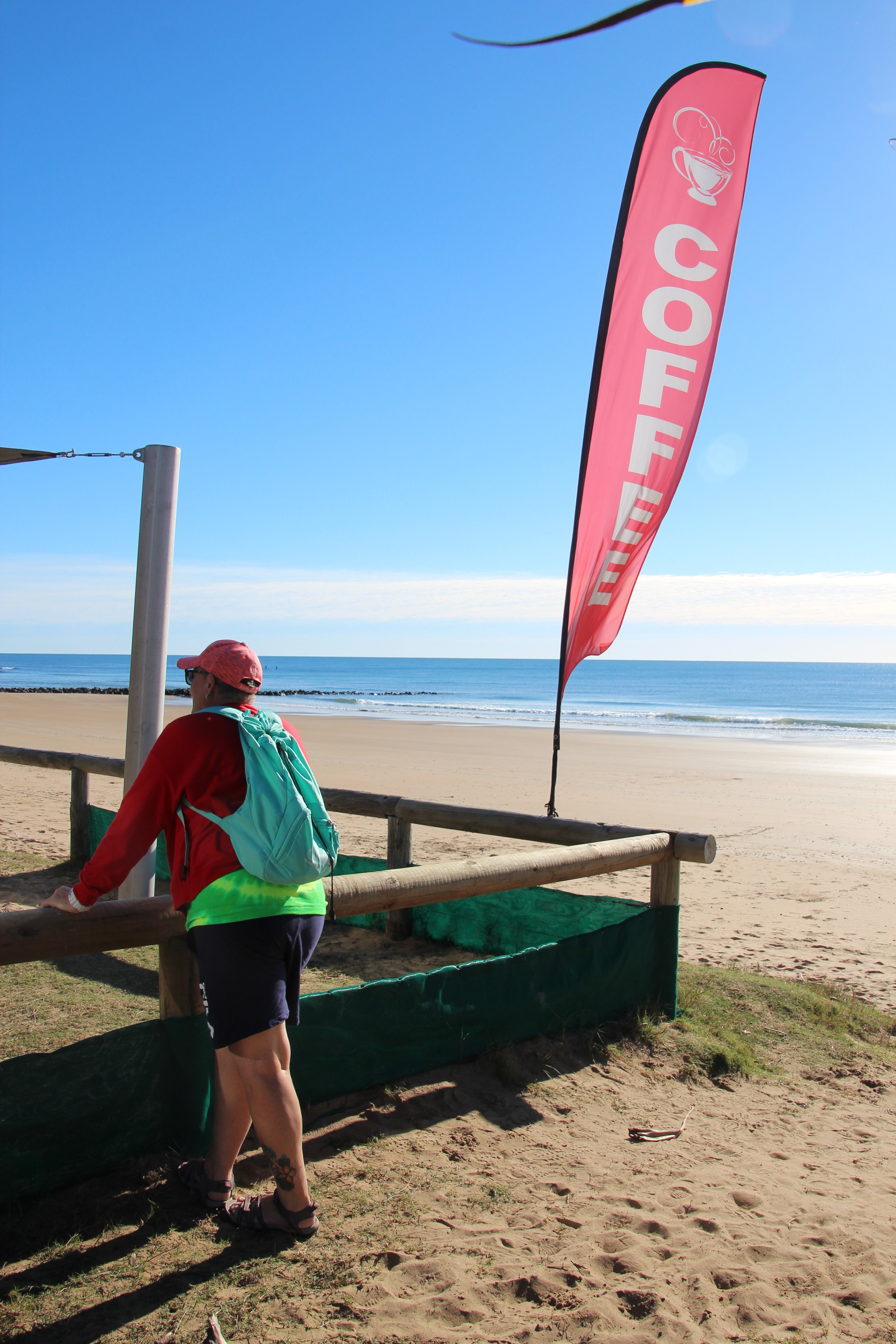 Koola Beach Apartments Bargara-泳池