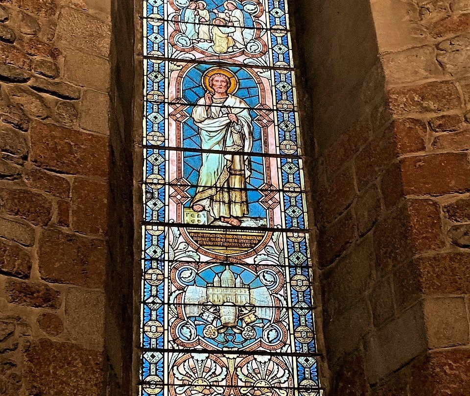 Église Saint-Pierre de Montluçon-蒙吕松必去景点