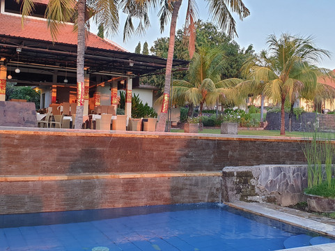 海景图兰本潜水度假村主图