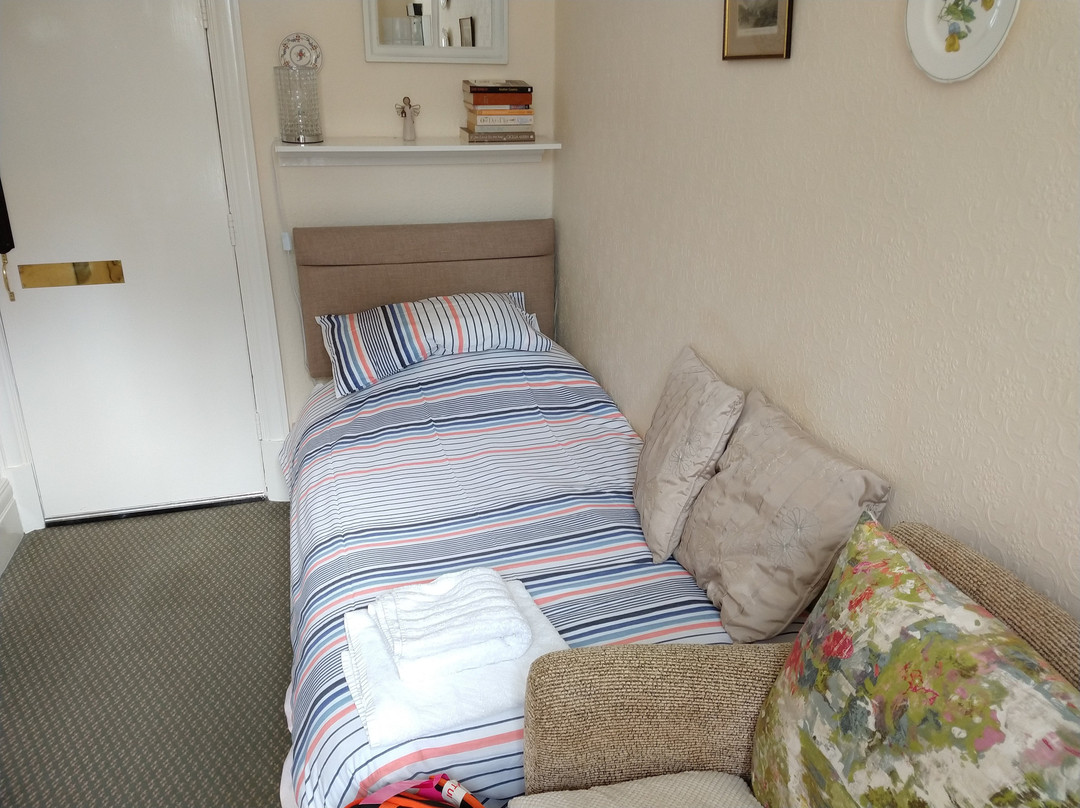 Adams House York主图