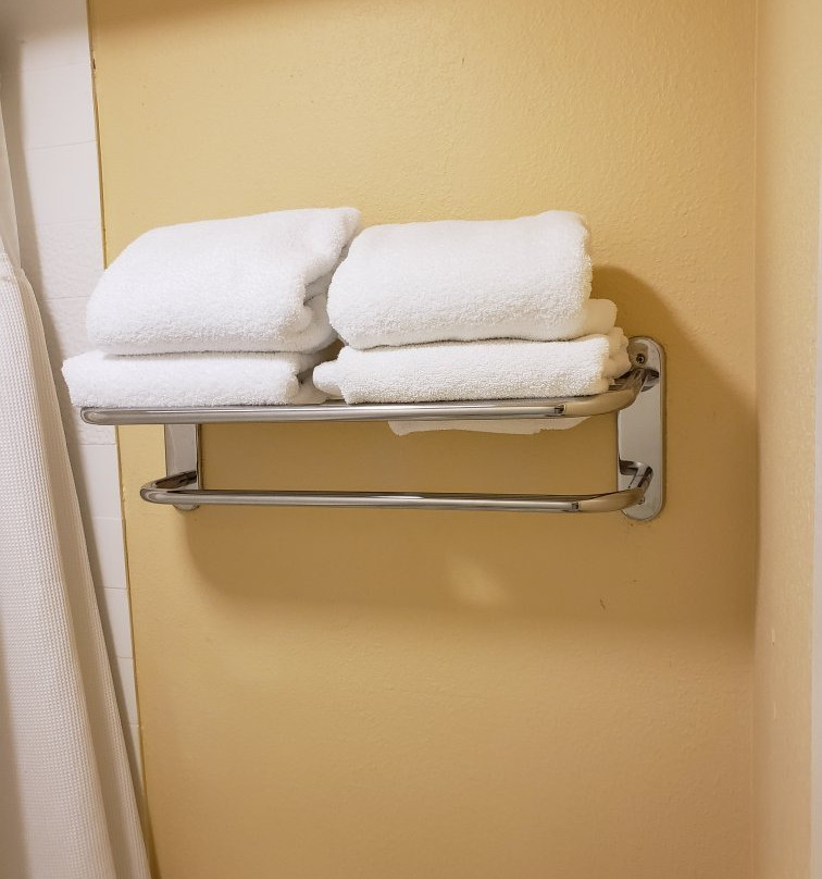 波士顿戴达姆费尔菲尔德客栈